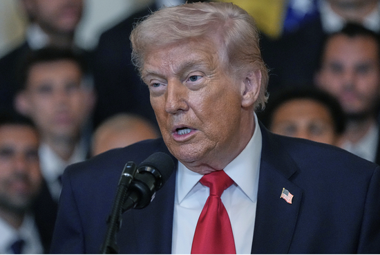 特朗普称对伊战事“已基本结束”：伊朗现在没有海军、通讯设施、空军，导弹所剩无几