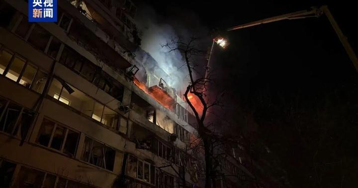 “俄罗斯发动联合空袭”