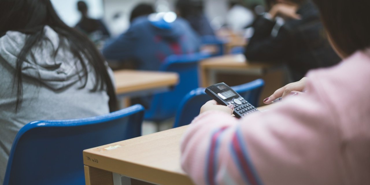 从厌学到复学｜19 数字时代的注意力管理——戒断手机依赖的渐进方案