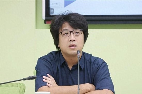 最新民调“不满意沈伯洋”数据太惊人，牛煦庭批绿营不敢面对现实