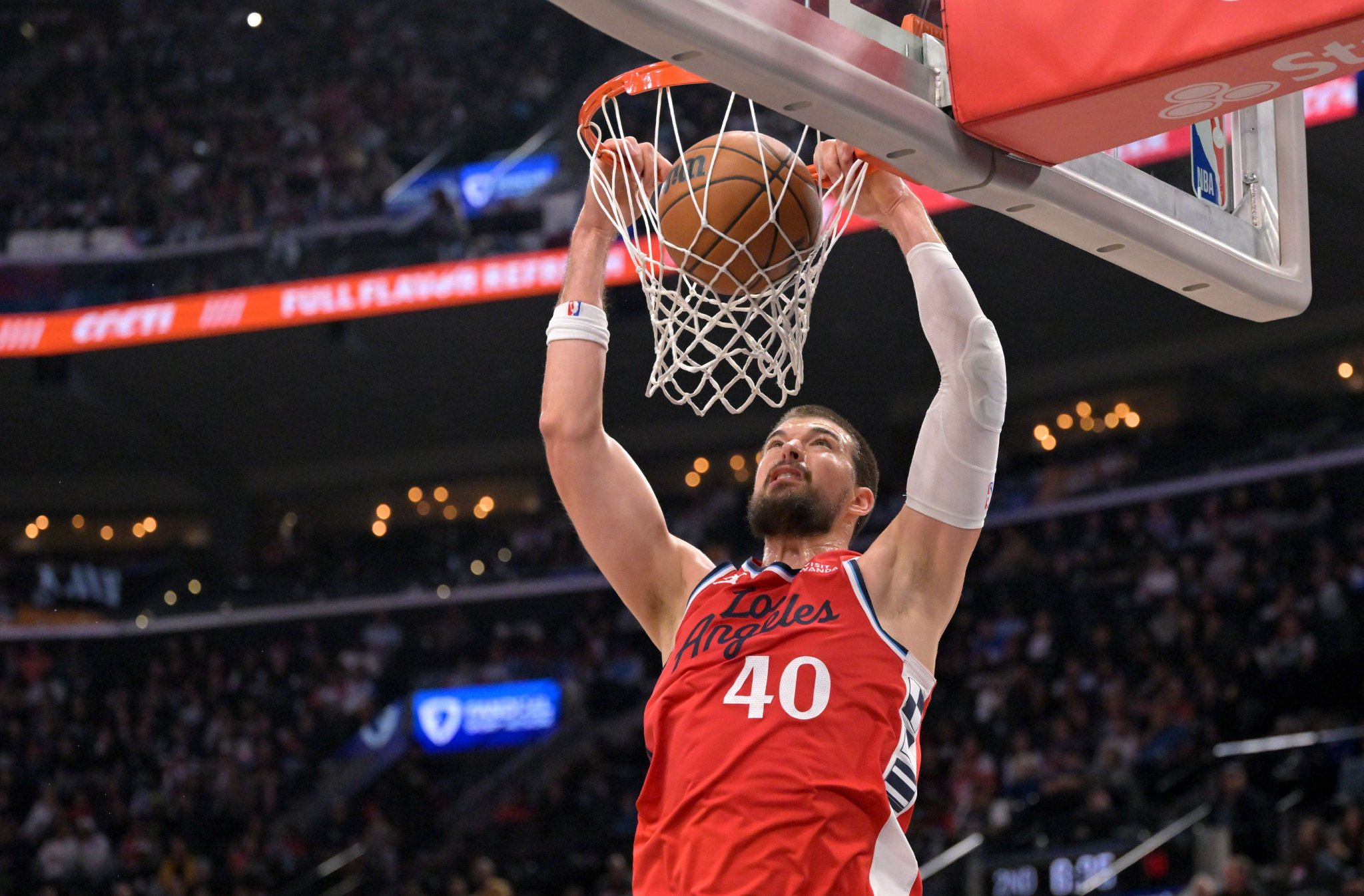 多队正在观望快船是否考虑交易祖巴茨 后者可换回潜力新星+首轮签