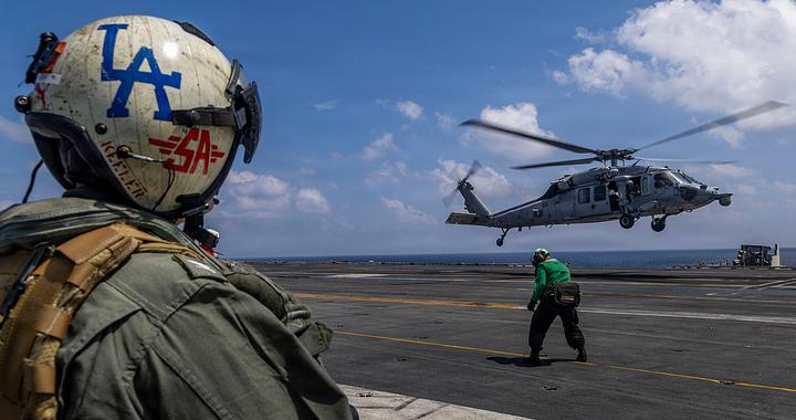 释新闻｜美军打击“箭在弦上”，伊朗有哪些应对手段？