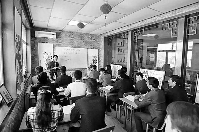 赴华留学成塔吉克斯坦学生首选