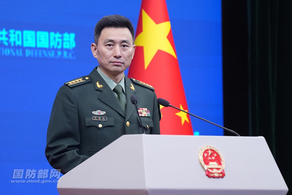 国防部：中方与地区国家共同将南海打造成和平、友谊、合作之海