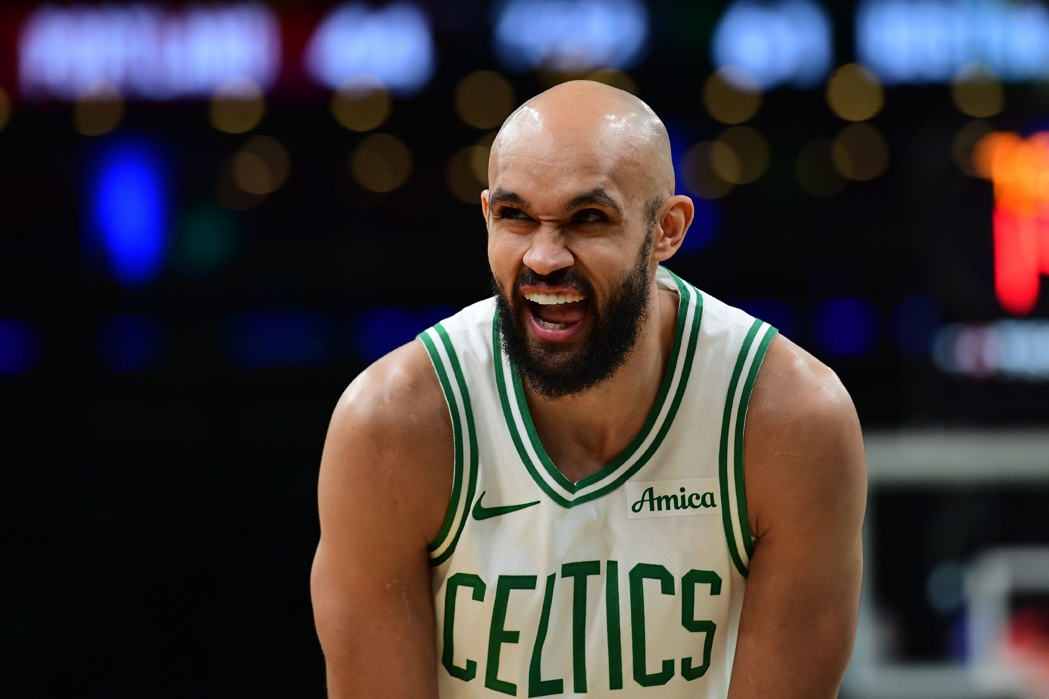 攻防不落!德里克·怀特是本季至今唯一至少50+断帽和三分的球员