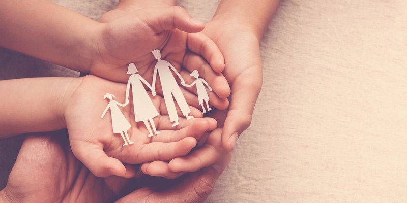 一个家庭最大的悲哀：向孩子借运