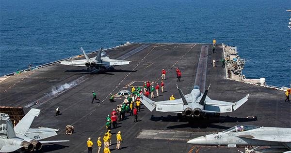 首次！“有伊朗船只接近美航母，美军开火忙中出错”