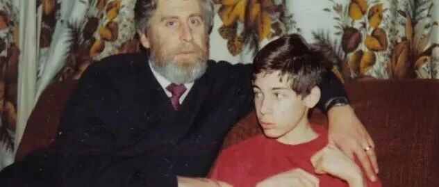 他12岁变植物人，脑子却一直清醒！所有人以为他是空壳各种虐待，突然他能动了..